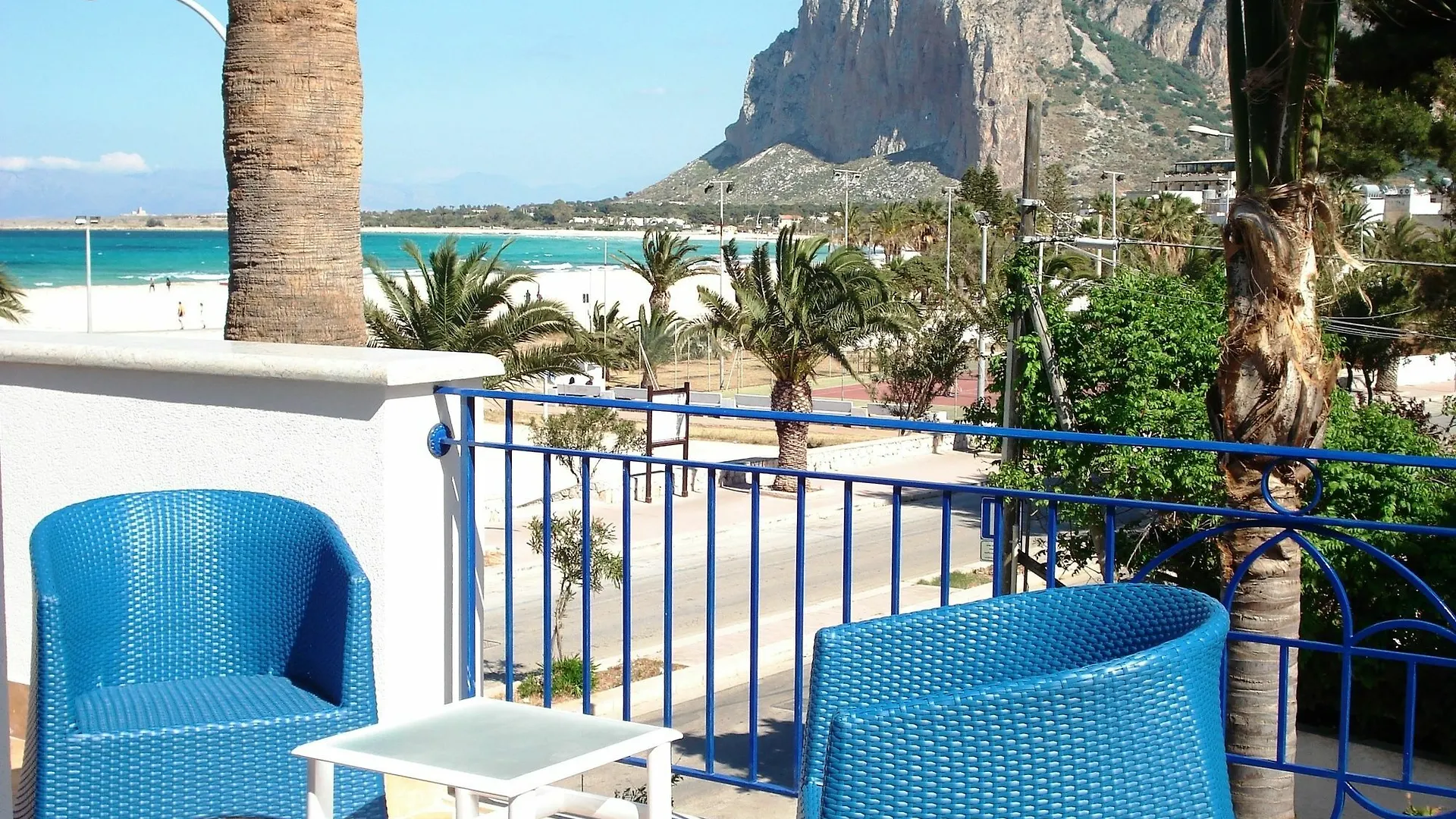 Hotel Ristorante Mediterraneo Faro San Vito Lo Capo 3*,